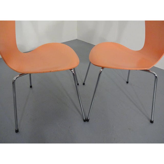 Beige Danish 3107 Chairs by Arne Jacobsen for Fritz Hansen, 1994, Set of 2 For Sale - Image 8 of 18