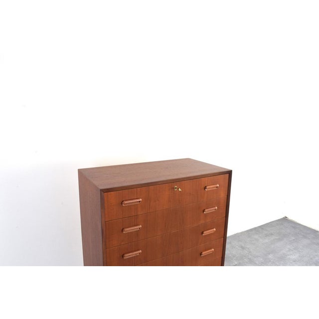 Mid-Century Modern Danish Teak Chest of Drawers, 1960s For Sale - Image 12 of 17