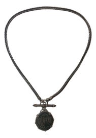 Example of Spanish Necklaces