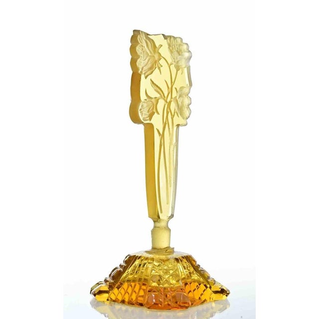 Art Nouveau Glass Sculpture in Yellow and Red, Europe, 1920s For Sale - Image 3 of 5