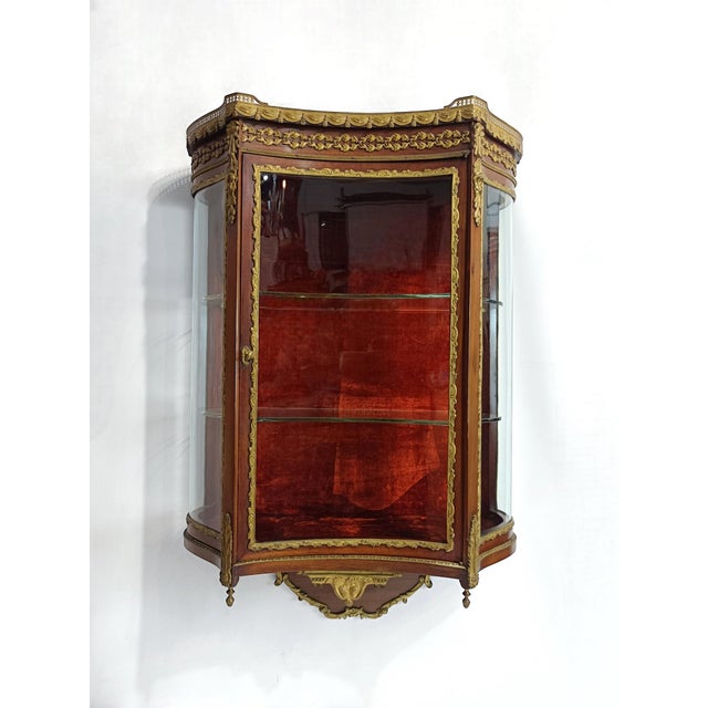 Antique Neo-Classical Louis XVI French Hanging Small Display Cabinet in Mahogany and Bronze, 1910s For Sale - Image 13 of 15