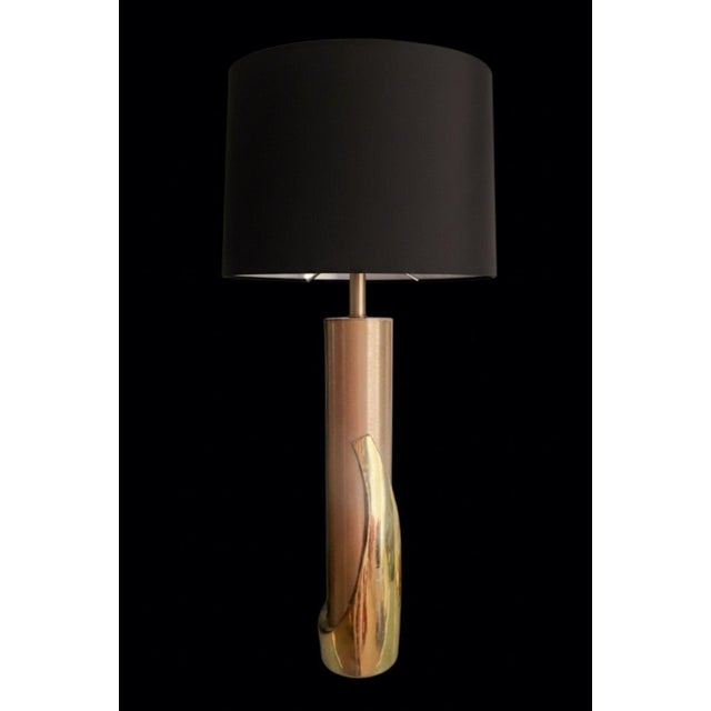 Metal 1960s Mid Century Modern Cylindrical Tall Slim Modern Brushed Brass Table Lamp by Laurel Company For Sale - Image 7 of 9