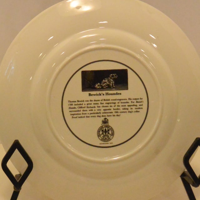 Celebrate the heritage of British sporting dogs with this complete set of five fine pottery plates from Prinknash Abbey....