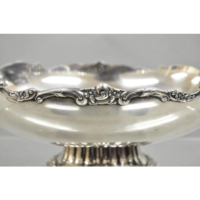 Victorian Vintage Victorian Silver Plated Oval Pedestal Centerpiece Fruit Bowl by Lunt For Sale - Image 3 of 11