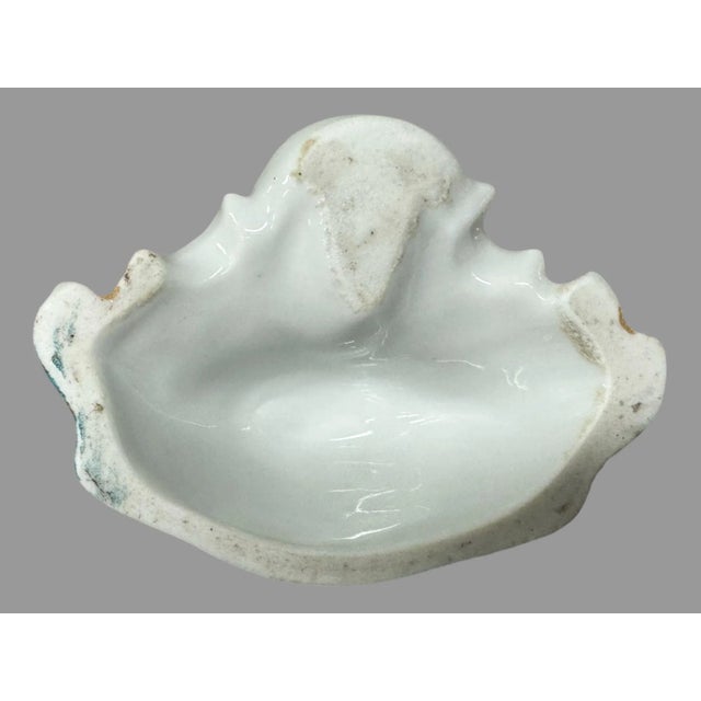 Ceramic Antique Old Paris Porcelain Floral & Gilt Decorated Double Handled Vase For Sale - Image 7 of 8