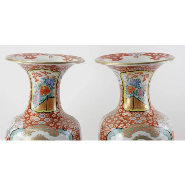 Red Pair of Late 19th Century Japanese Porcelain Vases For Sale - Image 8 of 10