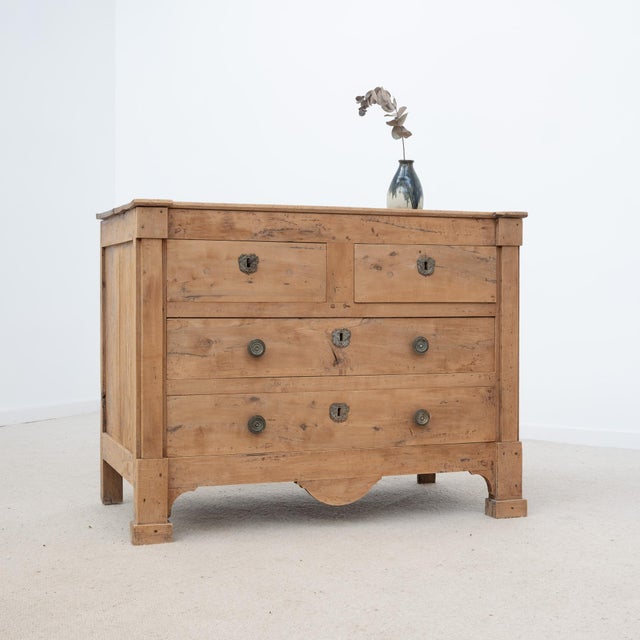 Wood Antique French Chest of Drawers in Walnut and Cherry Wood, 1880 For Sale - Image 7 of 8