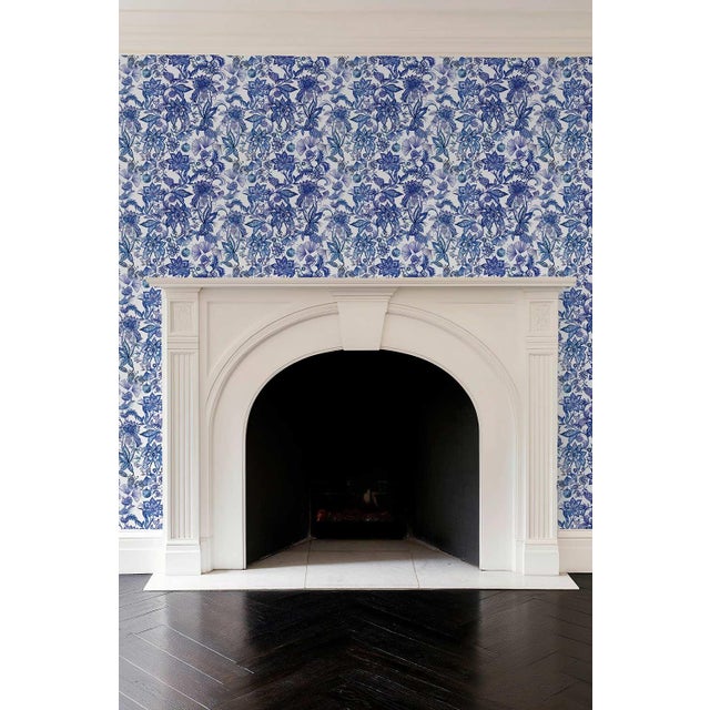 Not Yet Made - Made To Order Floral & the Frog Chinoiserie Grasscloth Wallpaper by House Party | Azure Blue | 6 Yards For Sale - Image 5 of 7