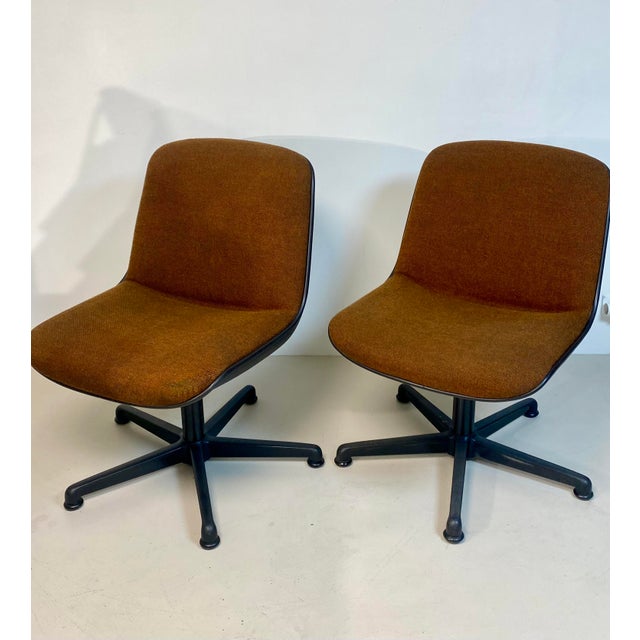 Set of Vintage Armchairs by Charles Pollock, 1970s For Sale - Image 10 of 15