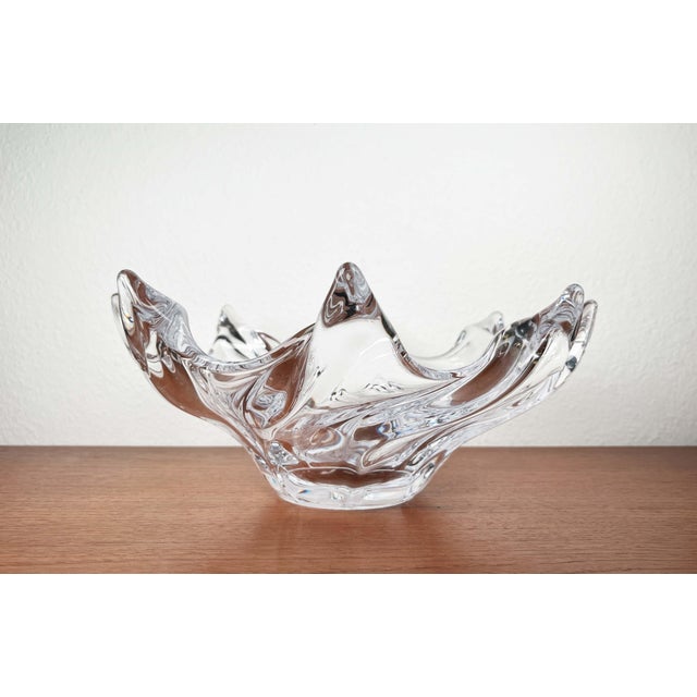 Large Mid-Century Modern Crystal Glass Fruit Bowl from Art Vannes, France, 1960s For Sale - Image 13 of 18