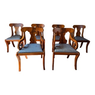 Early 20th Century Set of 6 Crotch Flame Mahogany Empire Style Saber Leg Dining Chairs For Sale