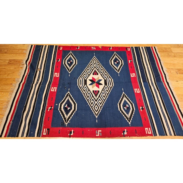 Vintage Mexican Saltillo Serape Kilim Rug, Handwoven Wool, Medallion Pattern, 4x6 For Sale In Chicago - Image 6 of 18