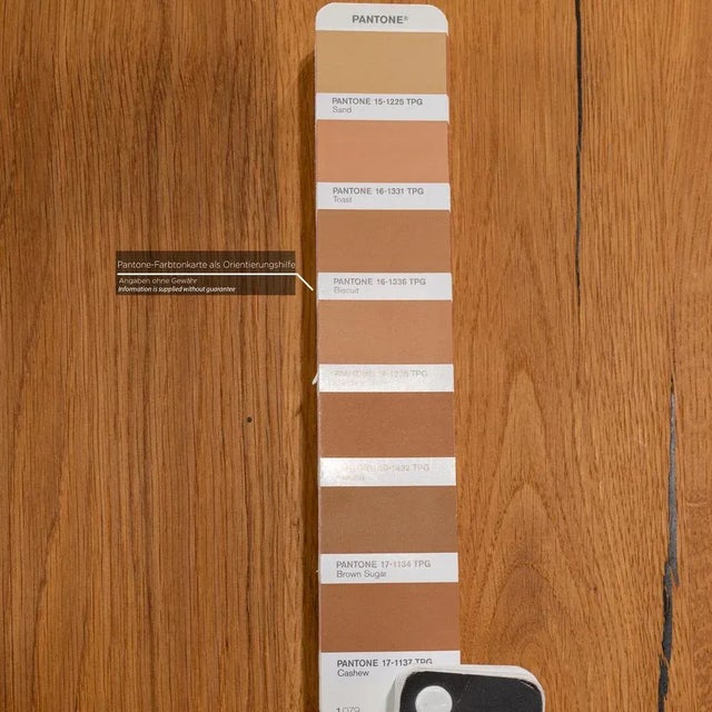 Dining Table in Oak from Lorenz & Schmid For Sale - Image 6 of 9