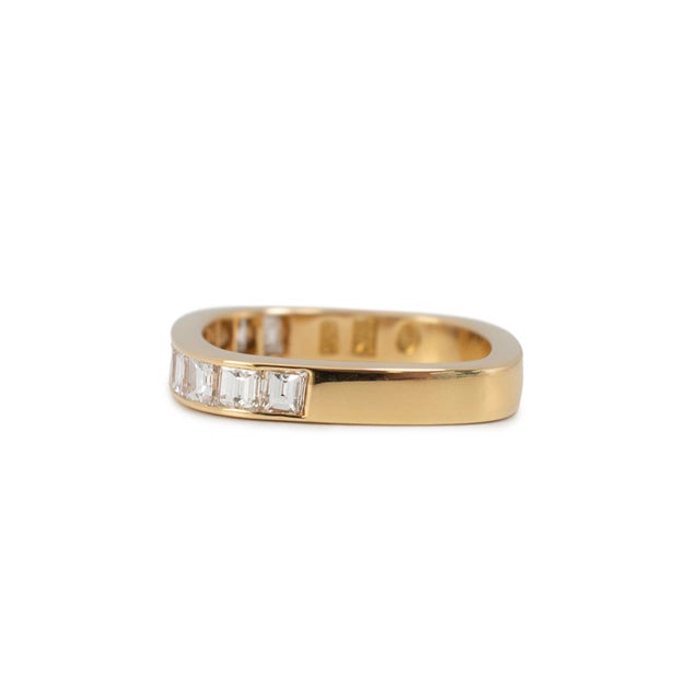 Modern Vintage Swiss 18k Yellow Gold 1.12ct Square Cut Baguettes Diamonds Band Ring, Size 5 For Sale - Image 3 of 9