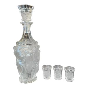 Lalique Frosted Glass Decanter With Three Shot Glasses, France, 1930's.