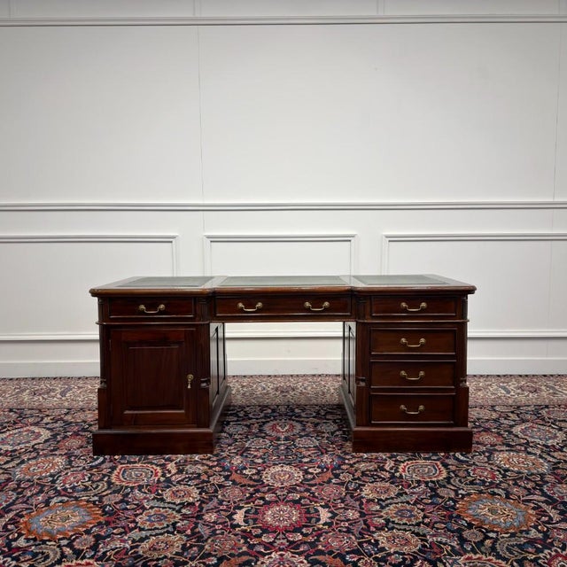 Classic English Desk Green Leather Inlay For Sale - Image 3 of 18