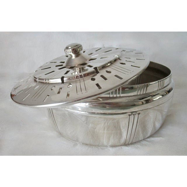 Vintage Art Deco Style, Bernard Rice's Son's Inc., Silver Plate Vegetable or Tureen Serving Bowl For Sale - Image 4 of 18