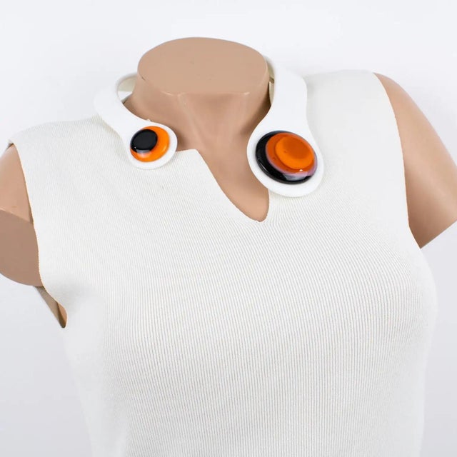 Mid-Century Modern Binglaba Italy Modern Space Age Acrylic Necklace with Murano Art Glass Cabochon For Sale - Image 3 of 15