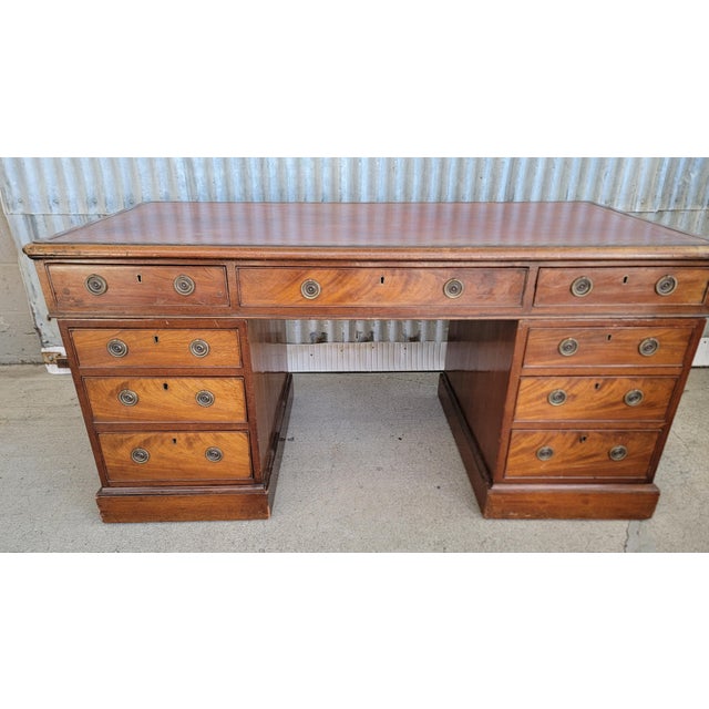 Traditional Georgian Leather Top Mahogany Desk Circa. 1840-1860 For Sale - Image 3 of 18