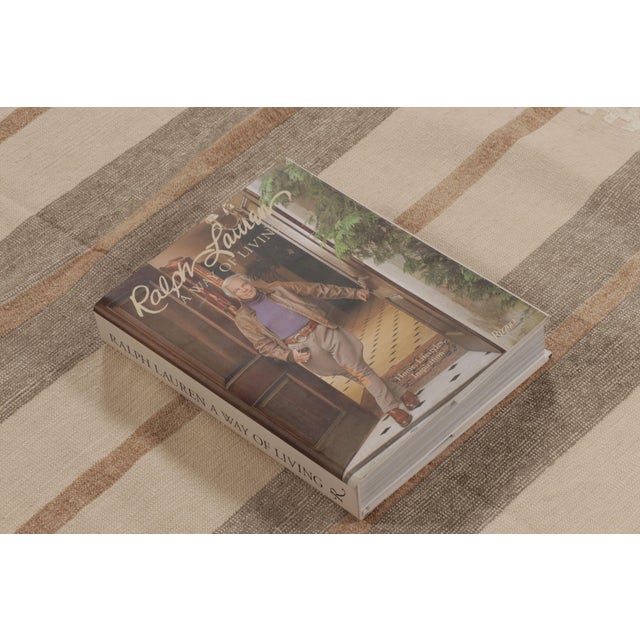 Rug & Kilim’s Contemporary Dhurrie Rug in Brown Geometric Stripes For Sale - Image 9 of 9