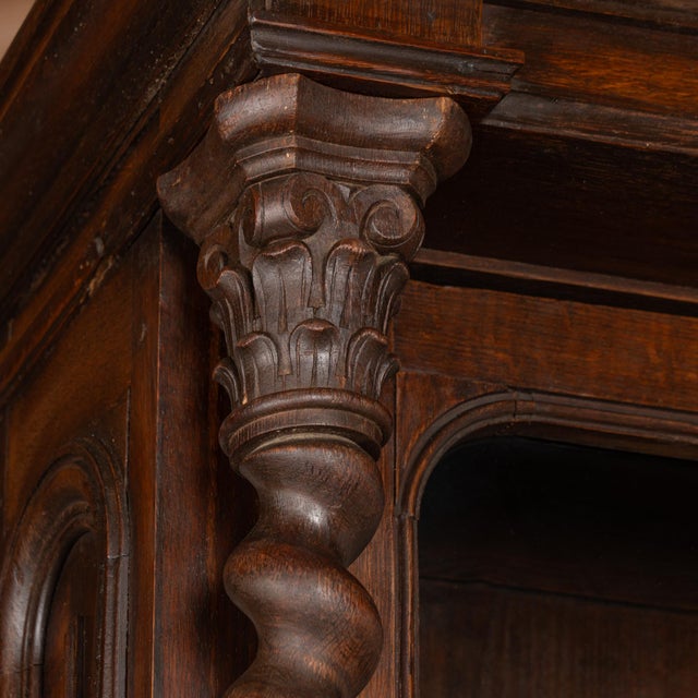 Late 19th Century Large French Oak Bookcase Display Cabinet For Sale - Image 4 of 17