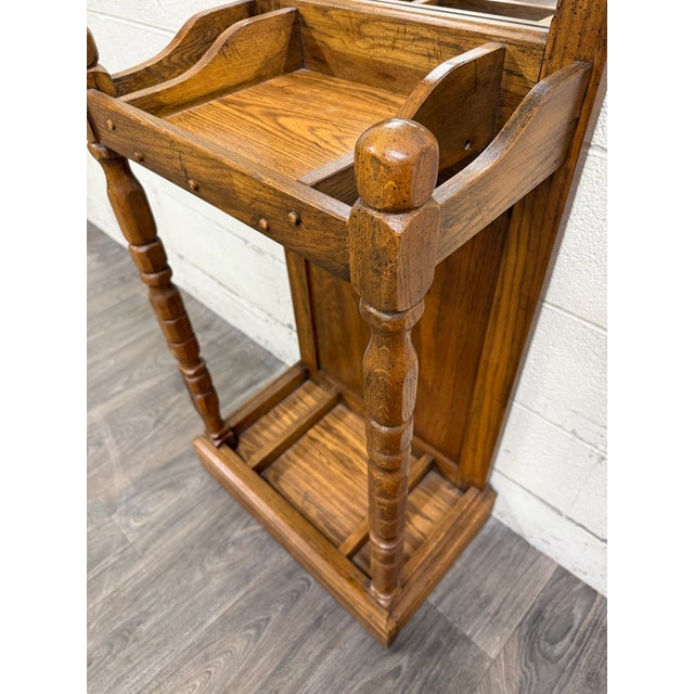 Brown Vintage Late 20th Colonial Revival Style Traditional Style Century Oak Hall Tree For Sale - Image 8 of 11