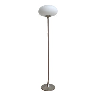 Mid-Century Modern Rosewood Stem and Chrome Floor Lamp by Laurel For Sale