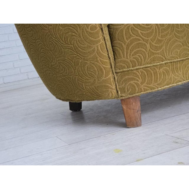 Danish 2-Seater Banana Sofa in Velour and Beech, 1960s For Sale - Image 4 of 18