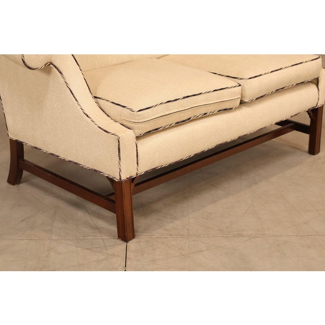 Ethan Allen Ethan Allen Vintage Chippendale Style Upholstered Loveseat For Sale - Image 4 of 18