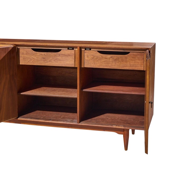 Ramseur Harlequin Mid Century Walnut Credenza and Hutch For Sale - Image 10 of 14