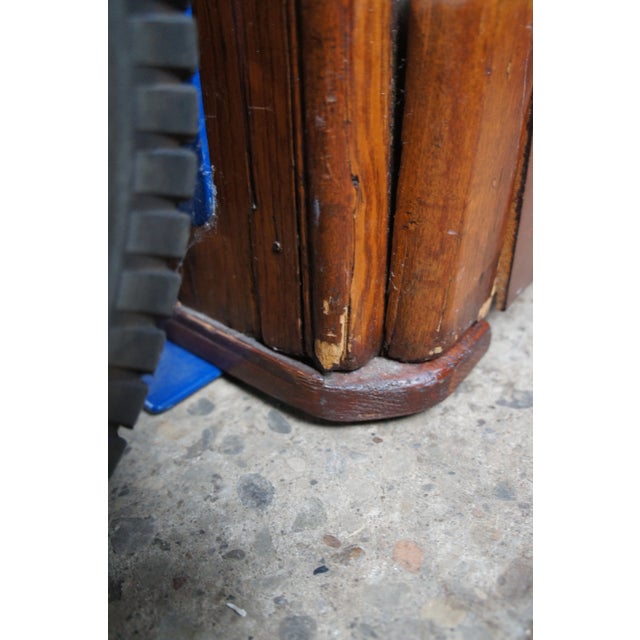 1910s Antique Quarterswan Oak Farmhouse Kitchen Ice Box Refrigerator Bar Cabinet For Sale - Image 13 of 16