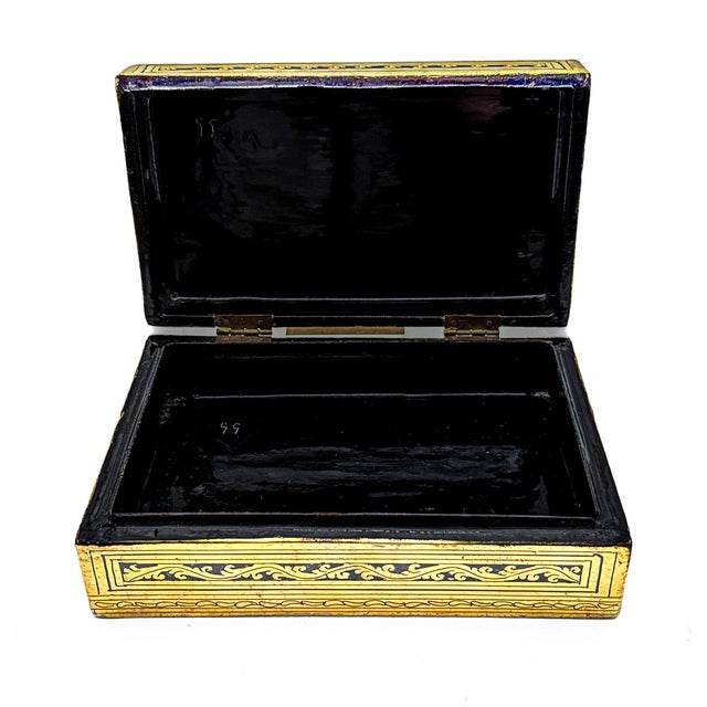 Vintage Mid-Century Burmese Black & Gold Shwe Zawa Lacquer Chinthe Box For Sale In Los Angeles - Image 6 of 8