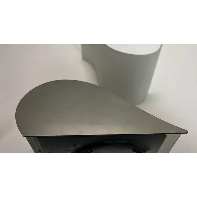 Silver Modern Wall Lamp from Leucos, Italy, 1990s For Sale - Image 8 of 13