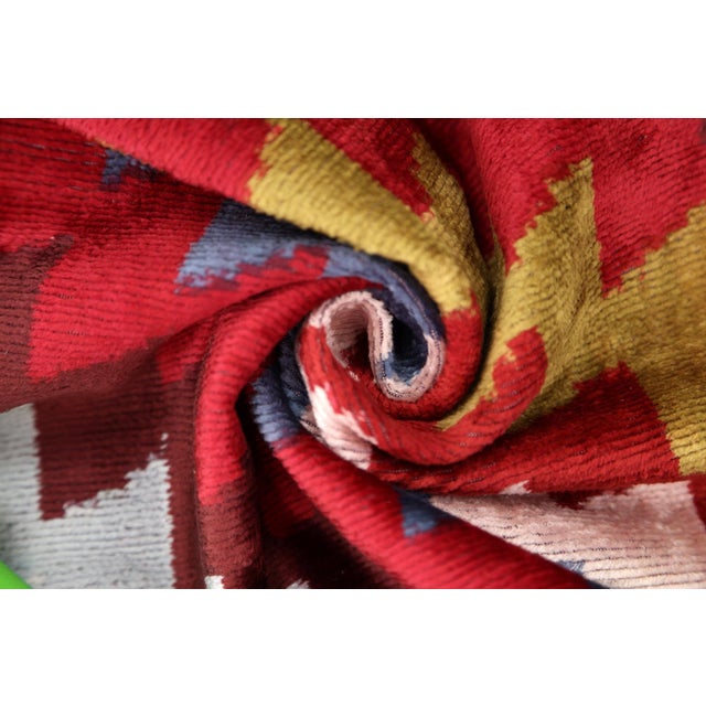 Textile Handmade Velvet Houndstooth Pillow – 20x20" Red & Gold Silk Cushion For Sale - Image 7 of 7