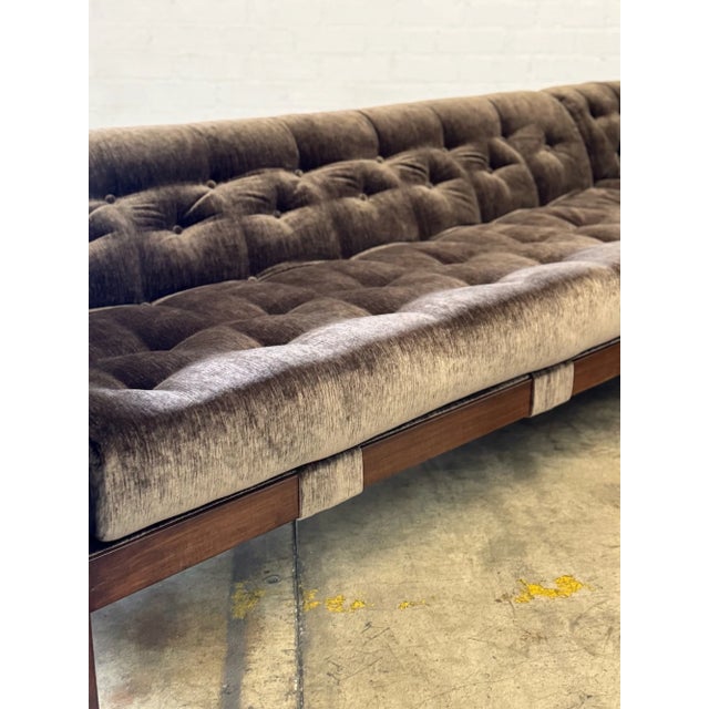 Osasco Sectional Sofa For Sale - Image 9 of 18