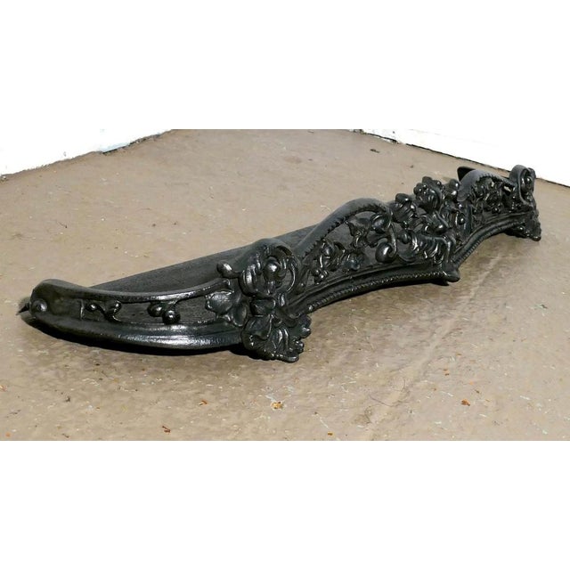 Victorian Art Nouveau Cast Iron Fender, 1880a For Sale - Image 4 of 8