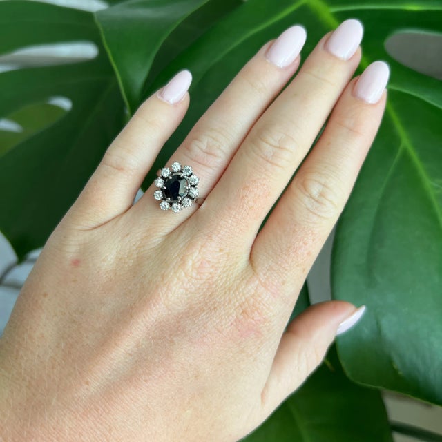 Contemporary Marguerite Gold Sapphire and Diamond Ring, Size 6 For Sale - Image 3 of 5
