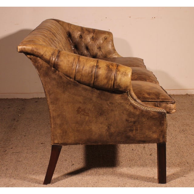 Chesterfield 3-Seater Sofa in Light Olive Leather, 1930s For Sale - Image 7 of 12