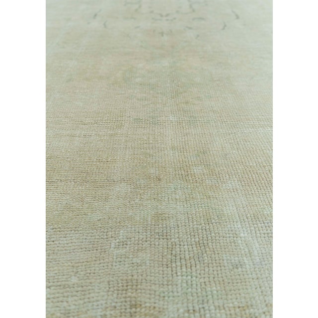 Turkish Turkish Vintage Rug 5'10" x 9'7" #20658 For Sale - Image 3 of 8