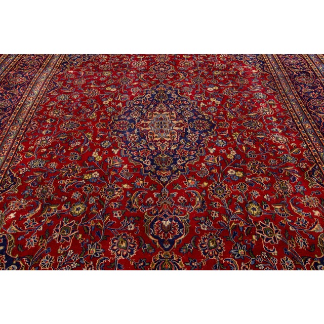 Textile 1950s Vintage Kashan Persian Wool Rug Handmade in Red For Sale - Image 7 of 7