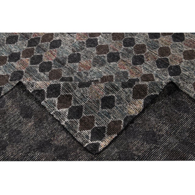 Contemporary Soumak Style Wool Rug With Allover Pattern in Earthy Tones For Sale - Image 4 of 8