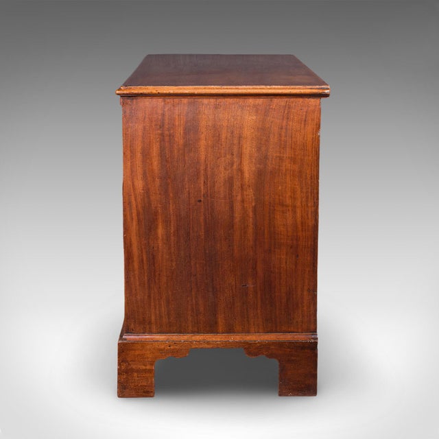 Antique Bachelor's Chest of Drawers, English, Master Bedroom Tallboy, Georgian For Sale - Image 6 of 11