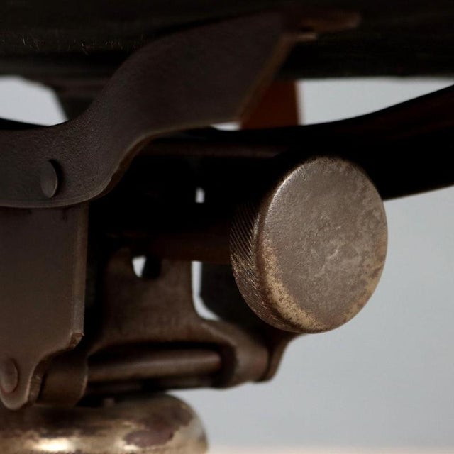 Vintage Swivel Chair in Wood and Leatherette, Italy, 1950s For Sale - Image 10 of 12