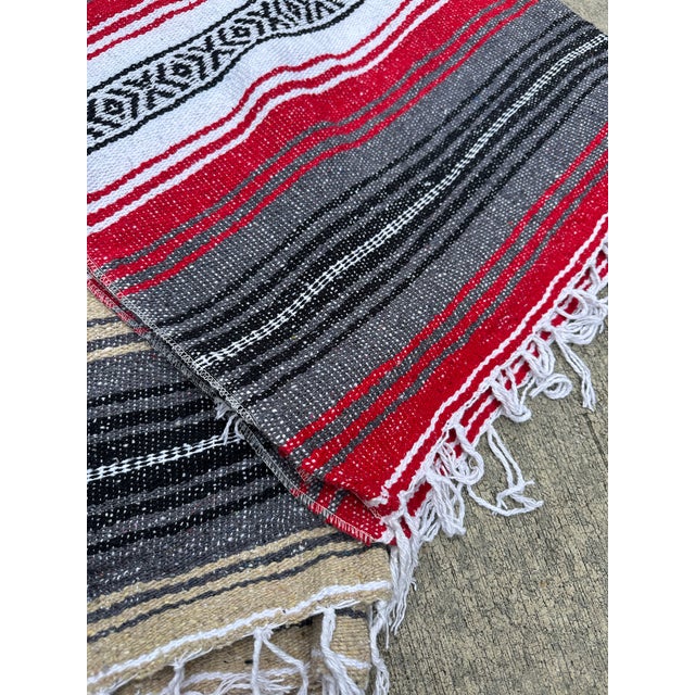 1990s Pair of Vintage Native American Style Throw Blankets For Sale - Image 5 of 9