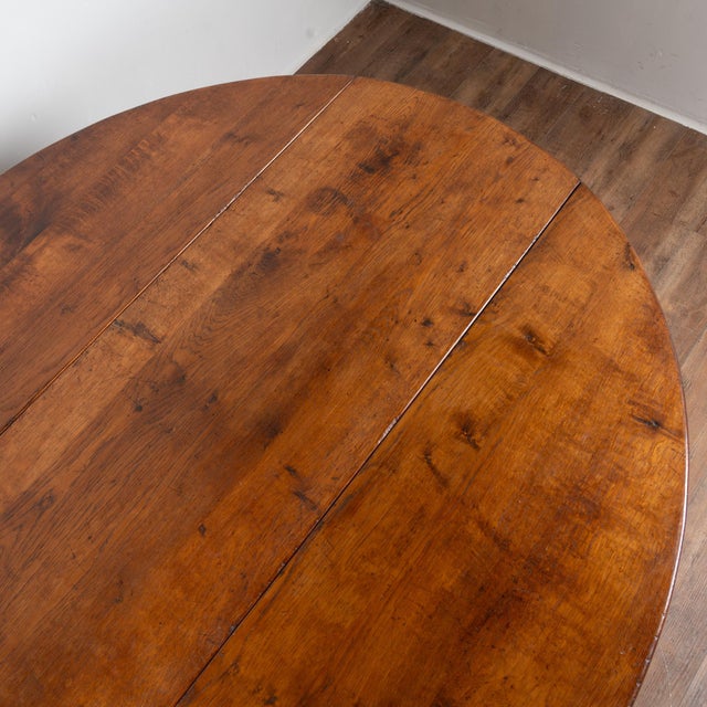 Brown 20th Century English Oak Drop-Leaf Gateleg Wake Table For Sale - Image 8 of 14