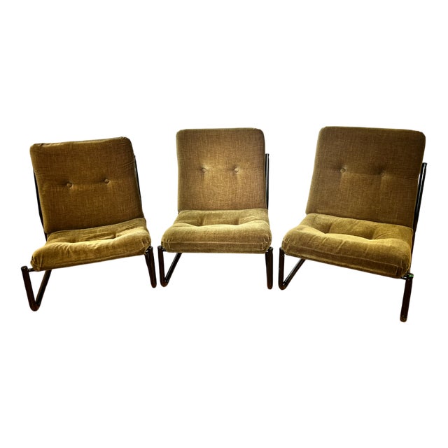 Bauhaus Black Steel and Green Upholstery Lounge Chairs, 1970s, Set of 3 For Sale
