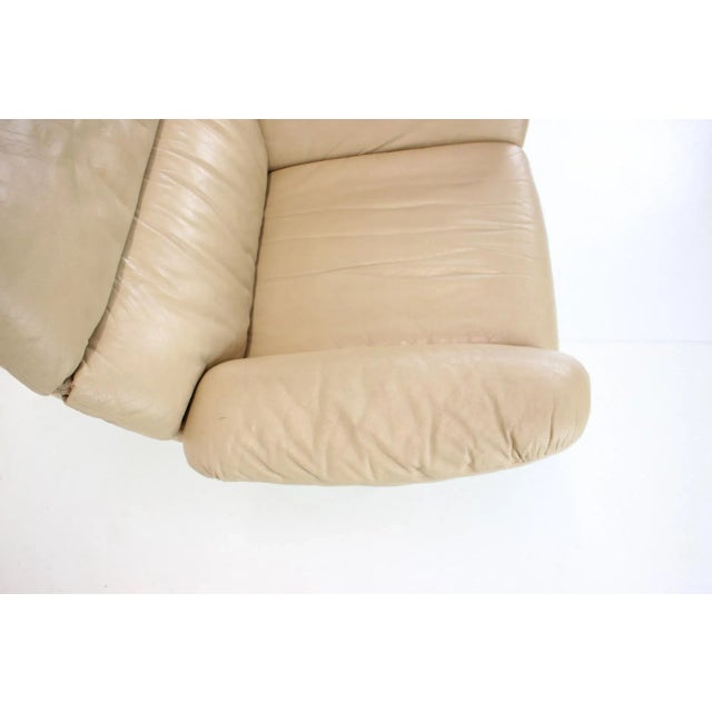 1970s Large Scandinavian Adjustable Leather Armchair by Peem, 1970s For Sale - Image 5 of 13