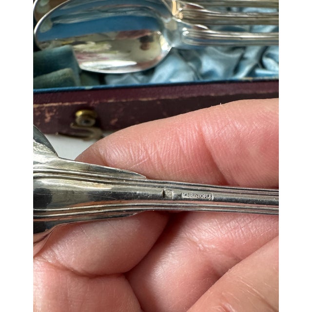 French Vintage or Antique Christofle Silver Plated Chinon Pattern Coffee or Dessert Spoons 5.5" in Box - Set of 12 For Sale - Image 3 of 5