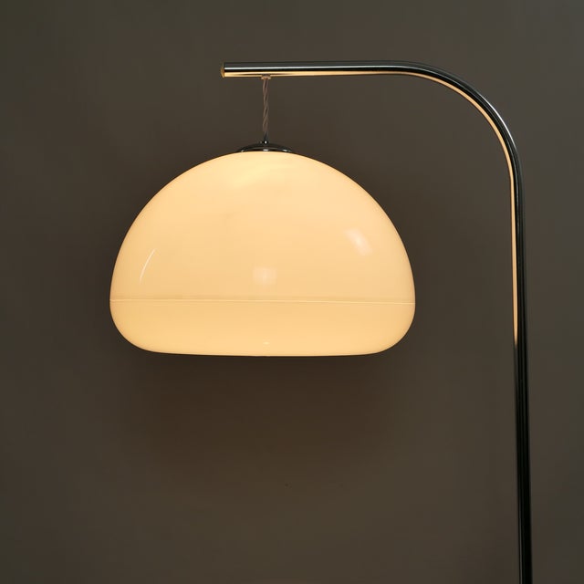 Plastic Vintage Italian Floor Lamp, 1970s For Sale - Image 7 of 10