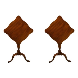 1960s Pair Kittinger Colonial Williamsburg Cw-20 Tilt Top Tables For Sale